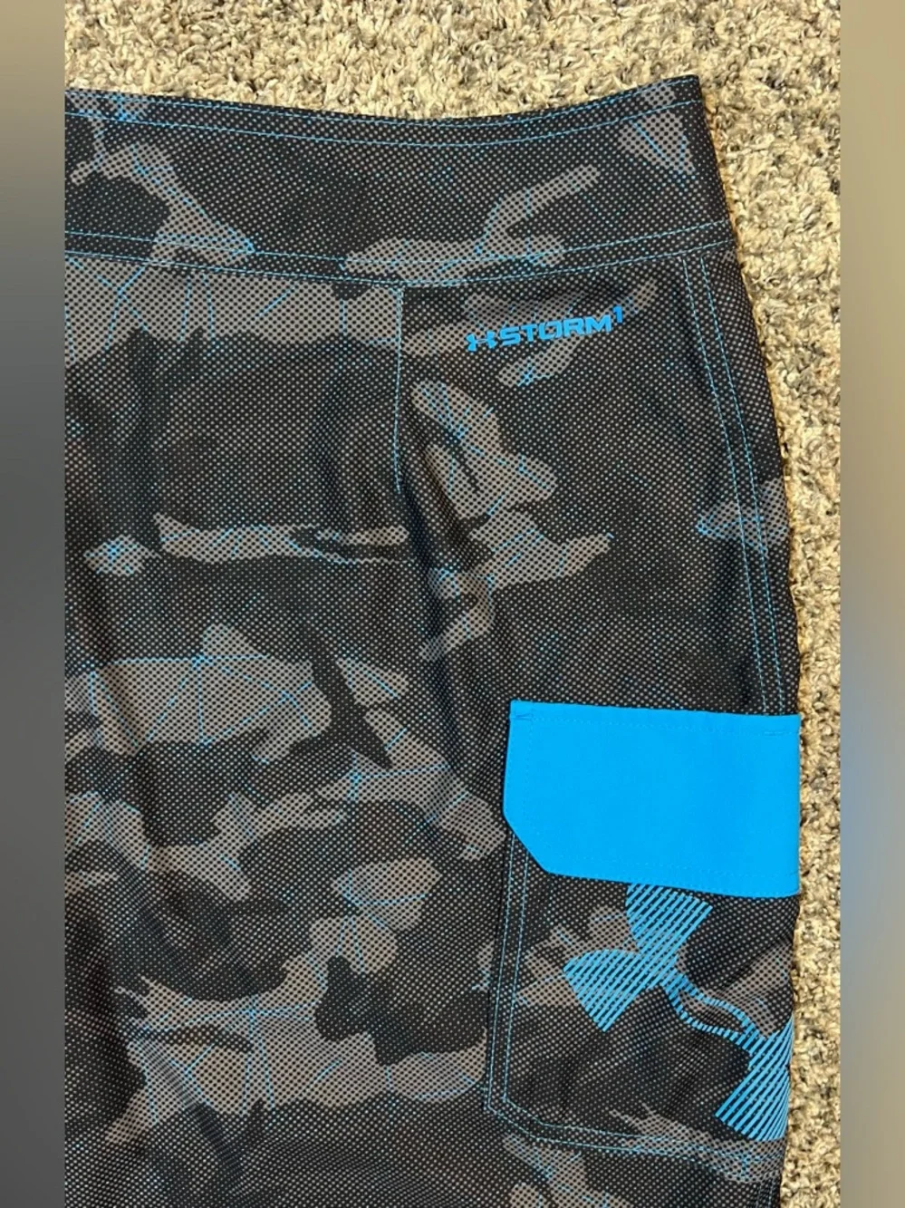 Under Armour XStorm Water Resistant Men’s Swim Board Shorts! Size 34.